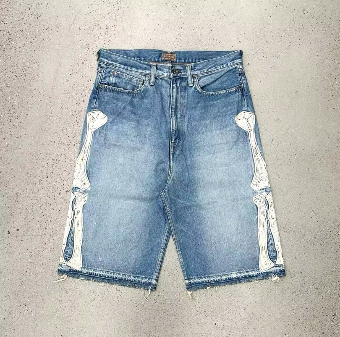 Skelly Jorts