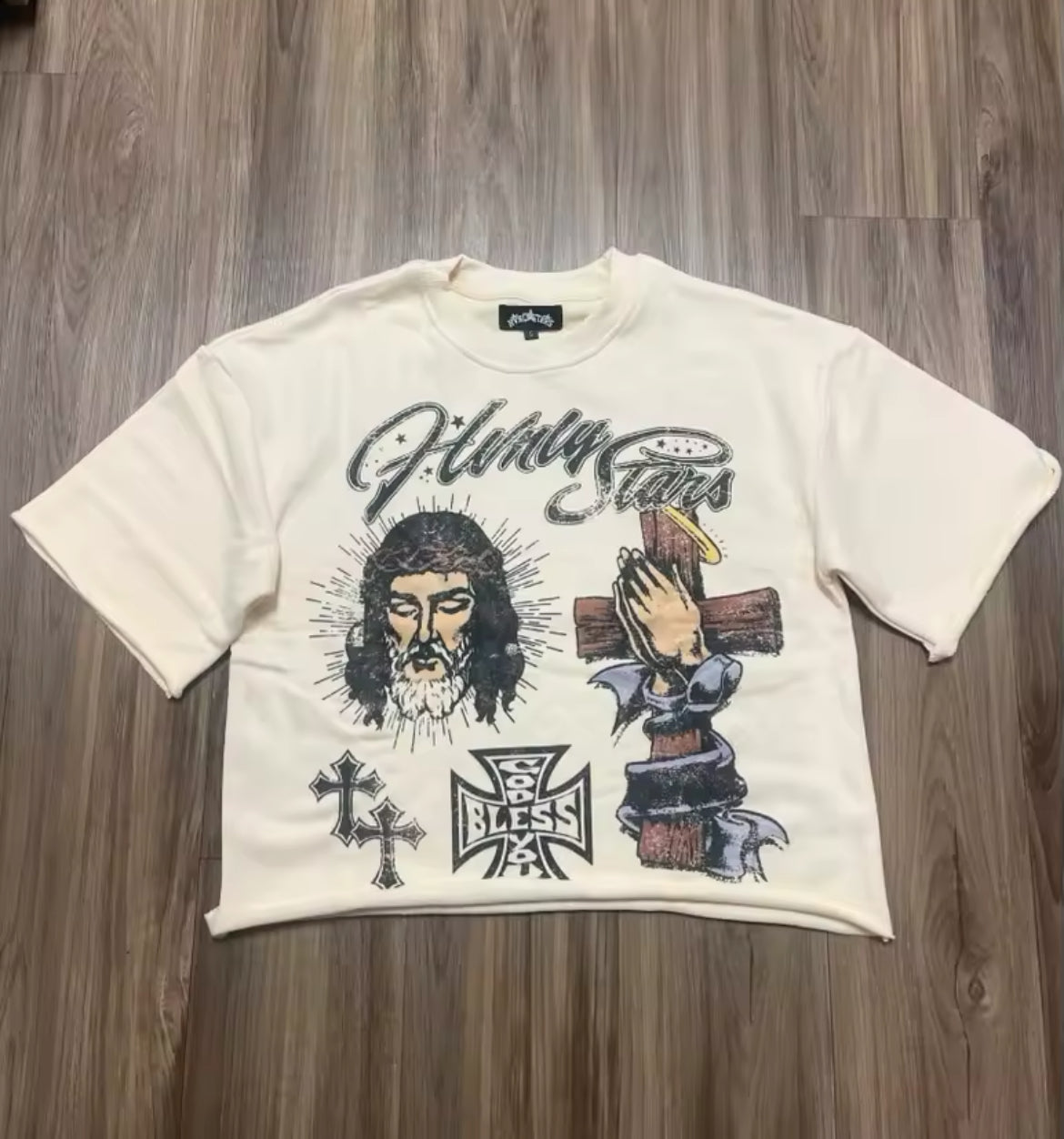 Hvnly Tee