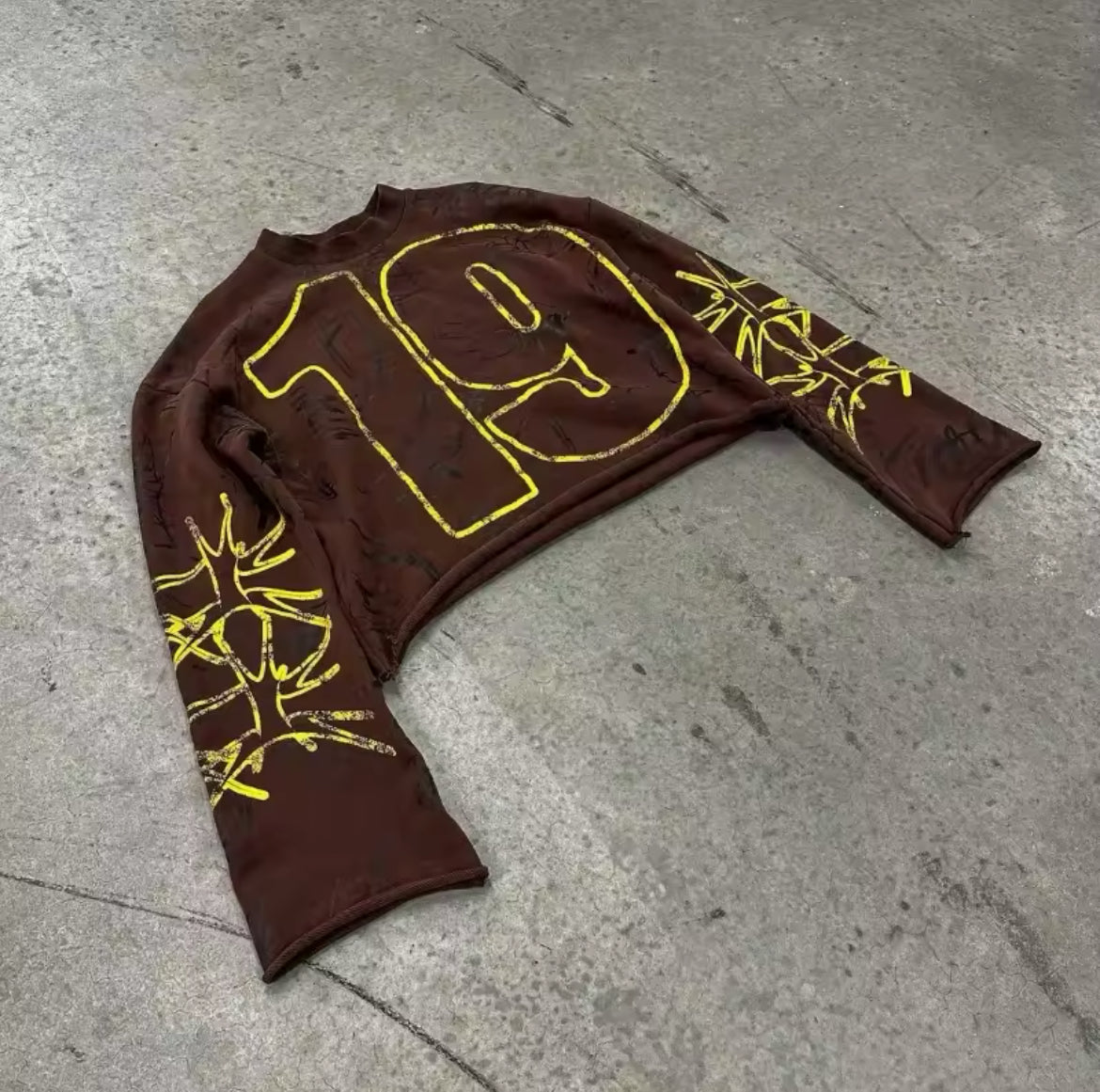 19 Longsleeve
