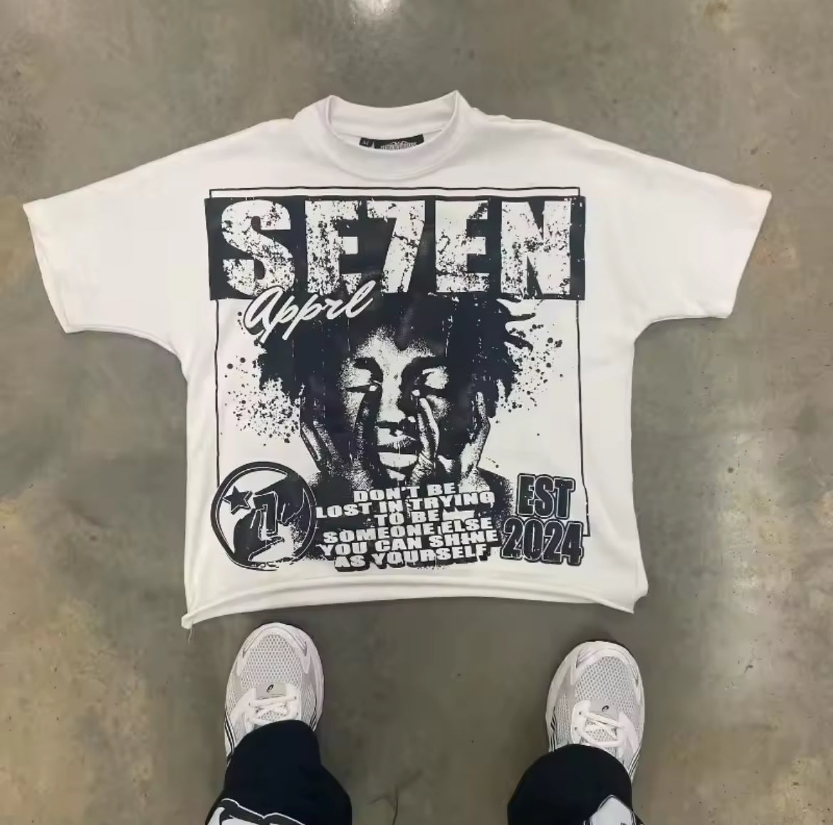 Se7en Tee